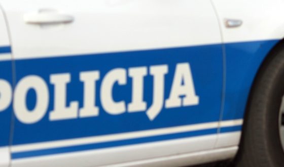 policija-560x330
