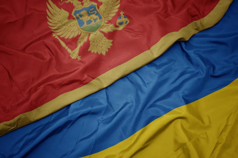 Ukrajinska i Crnogorska zastava