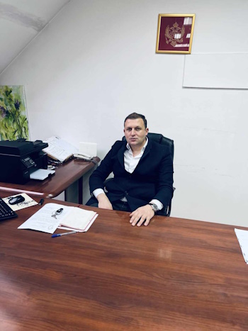 Direktor Centra za kulturu Husein Bašić, Vladimir-Vlado Knežević