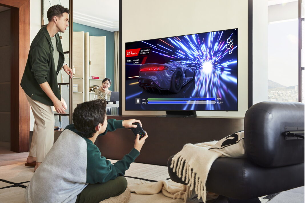 OLED S90F__Gaming_Low